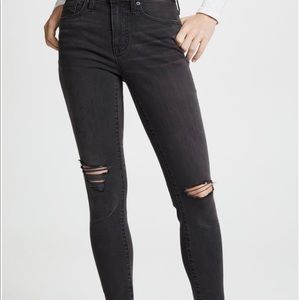 Distressed Black Madewell 10” High-Rise Skinny Jeans, size 26